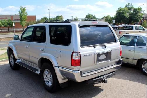 2002 Toyota 4Runner SR5