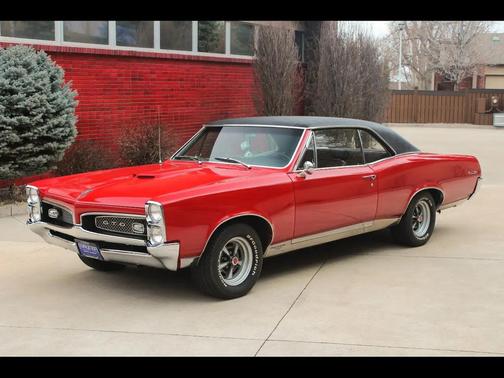 1967 Pontiac GTO 