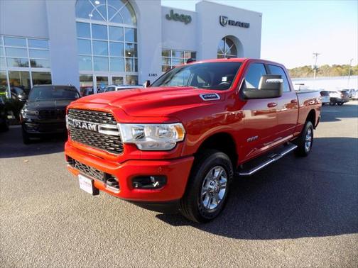 2024 RAM 2500 Big Horn Crew Cab 4x4 64' Box