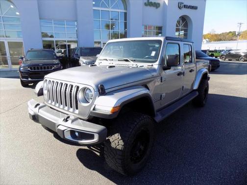 2020 Jeep Gladiator Overland 4X4