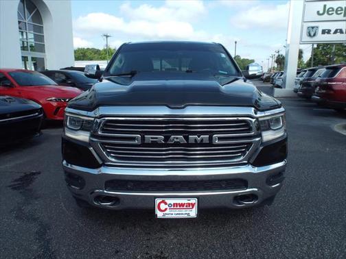 2019 RAM 1500 Laramie Crew Cab 4x2 57' Box