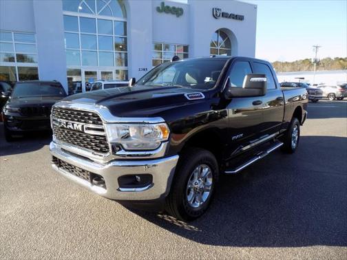 2024 RAM 2500 Big Horn Crew Cab 4x4 64' Box