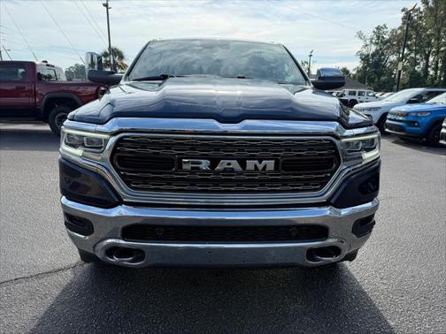 2023 RAM 1500 Limited Crew Cab 4x4 64' Box