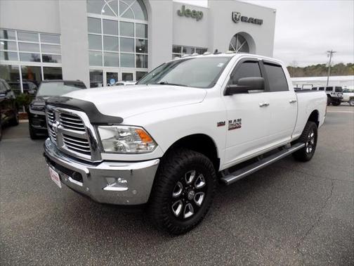 2017 RAM 2500 Big Horn Crew Cab 4x4 64' Box