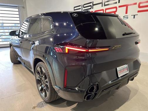 2023 BMW XM Base