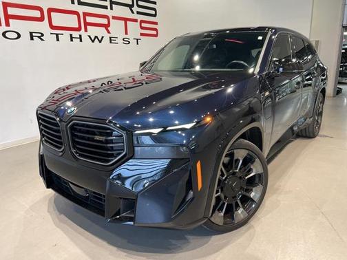 2023 BMW XM Base