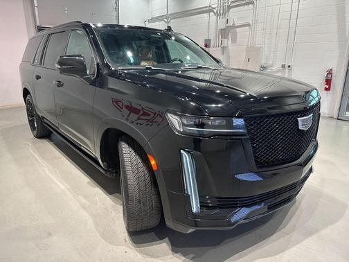 2022 Cadillac Escalade ESV Sport