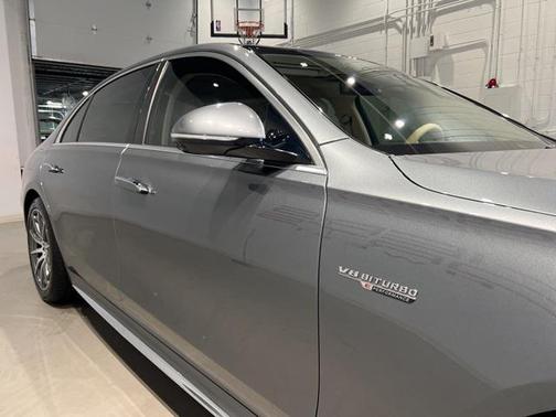 2025 Mercedes-Benz AMG S 63 E 4MATIC
