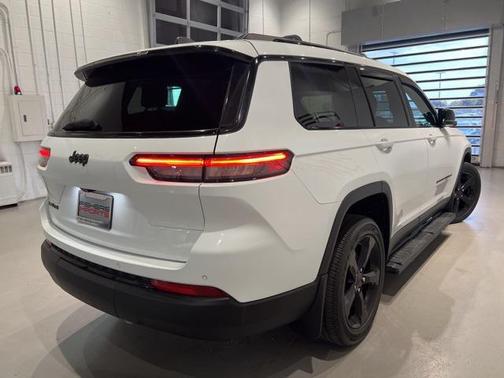 2021 Jeep Grand Cherokee L Altitude