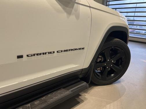 2021 Jeep Grand Cherokee L Altitude