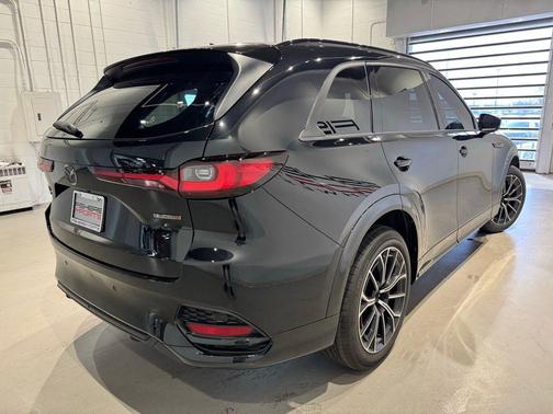 Jet Black Mica 2026 Mazda CX-70 3.3 Turbo S Premium