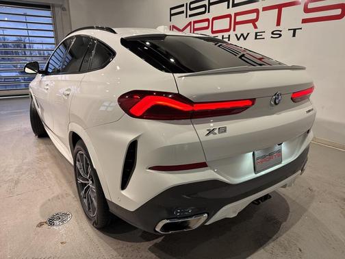 2024 BMW X6 xDrive40i