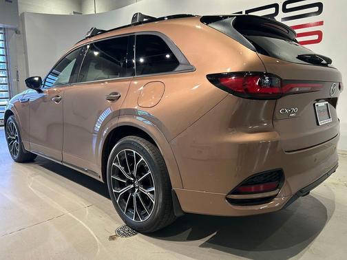 Melting Copper Metallic 2025 Mazda CX-70 3.3 Turbo S Premium