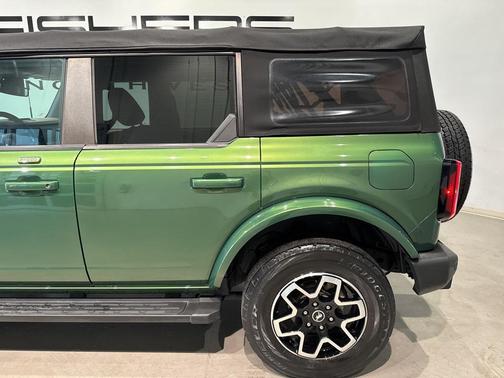 2022 Ford Bronco Outer Banks