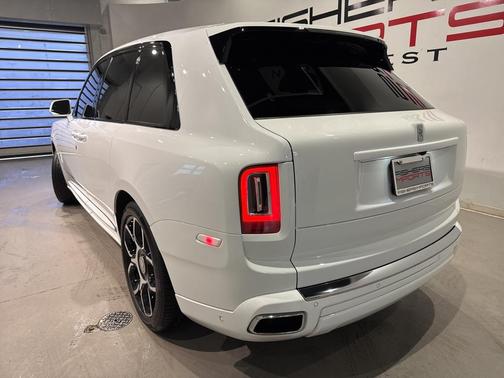 2020 Rolls-Royce Cullinan Black Badge