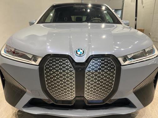 2024 BMW iX M60