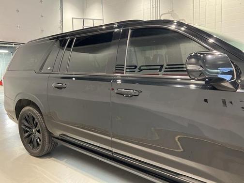 2023 Cadillac Escalade ESV Sport Platinum