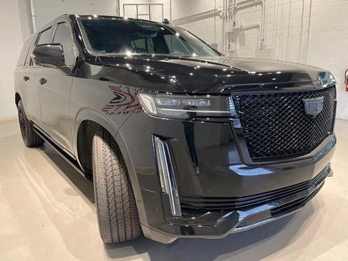 2023 Cadillac Escalade ESV Sport Platinum
