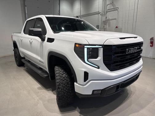 2022 GMC Sierra 1500 Elevation