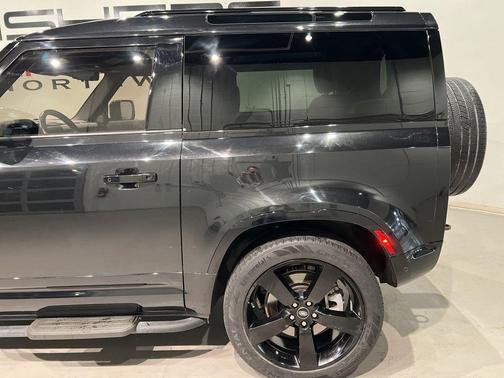 2021 Land Rover Defender 90 X-Dynamic S