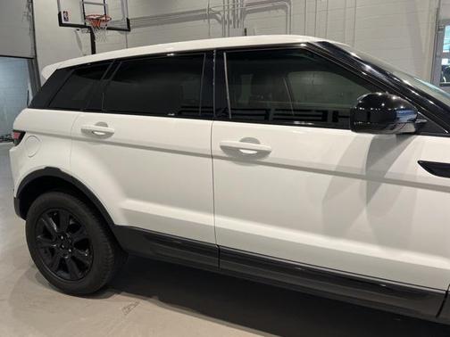 2019 Land Rover Range Rover Evoque SE Premium