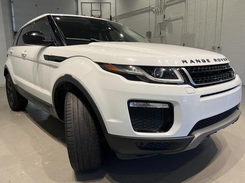 2019 Land Rover Range Rover Evoque SE Premium