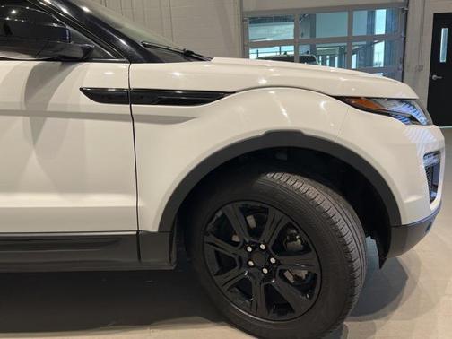 2019 Land Rover Range Rover Evoque SE Premium