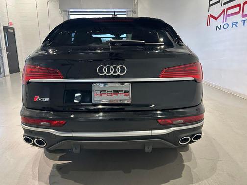 Mythos Black Metallic 2022 Audi SQ5 3.0T Premium Plus
