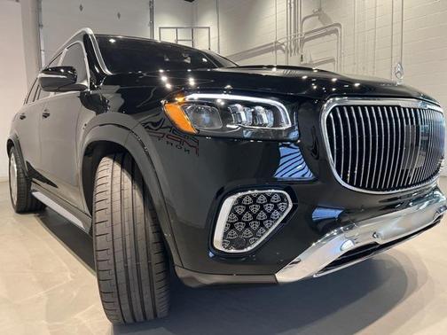 2025 Mercedes-Benz Maybach GLS 600 4MATIC