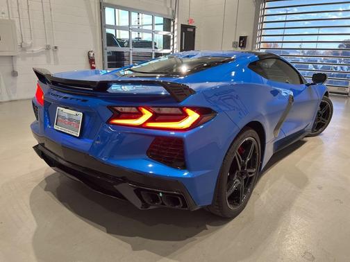 2024 Chevrolet Corvette Stingray w/2LT