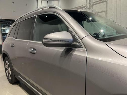 2023 Mercedes-Benz EQB 300 4MATIC