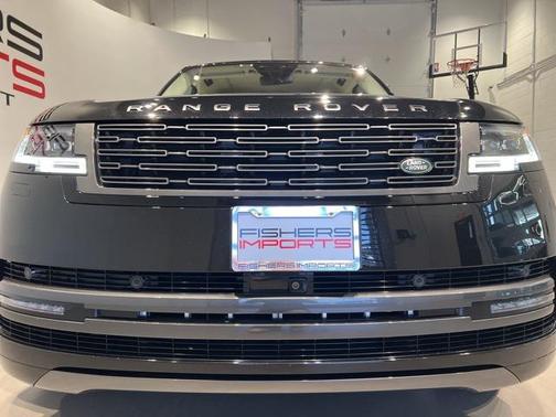 2023 Land Rover Range Rover P530 SE