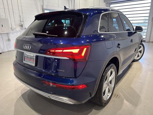 2021 Audi Q5 45 Prestige