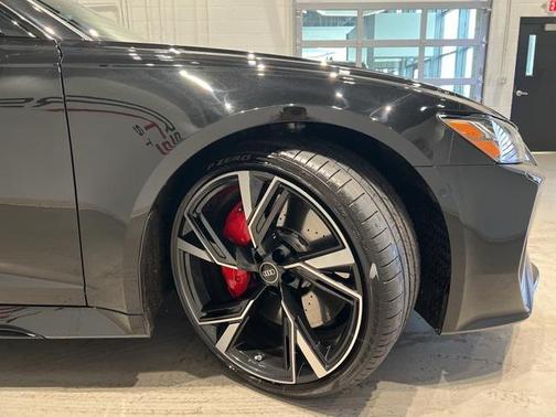 2023 Audi RS 6 Avant 4.0T