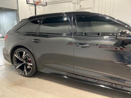 2023 Audi RS 6 Avant 4.0T