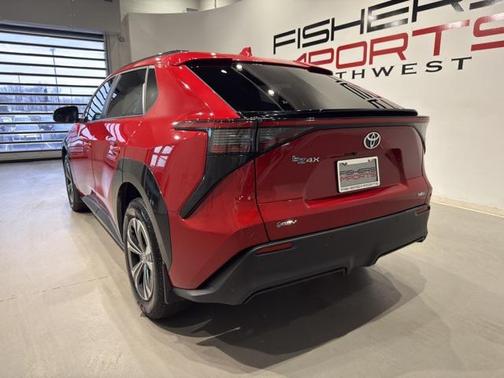 2024 Toyota bZ4X XLE