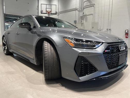 2025 Audi RS 7 4.0T Performance