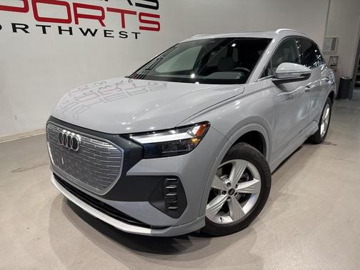 2022 Audi e-tron Premium