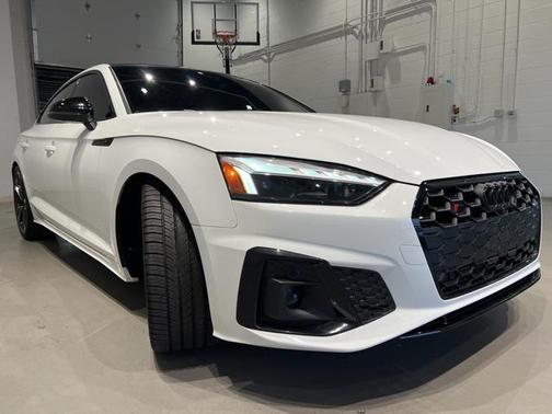 2022 Audi S5 Premium Plus TFSI quattro Tiptronic