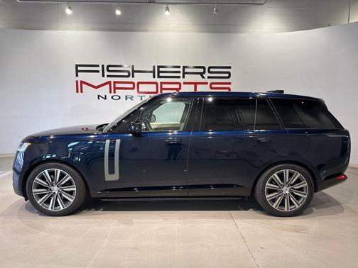 2023 Land Rover Range Rover P530 SE
