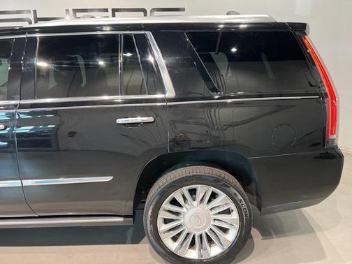 2015 Cadillac Escalade Platinum