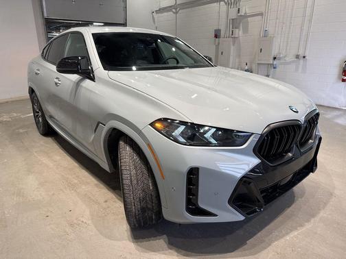 2026 BMW X6 M60i
