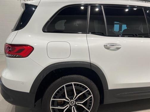 2023 Mercedes-Benz EQB 300 4MATIC