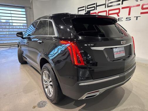 2020 Cadillac XT5 Premium Luxury
