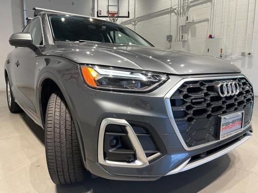 2023 Audi Q5 45 S line Premium