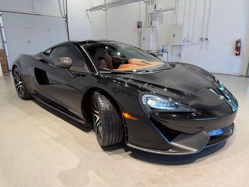 2016 McLaren 570S Base