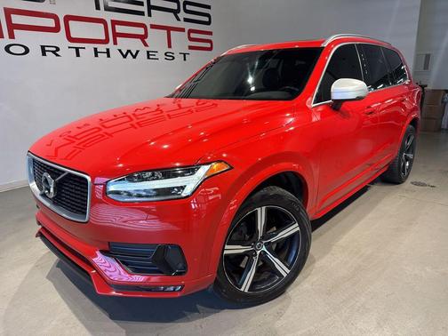 2017 Volvo XC90 T5 R-Design