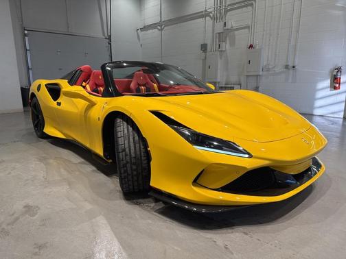 2021 Ferrari F8 Spider Base