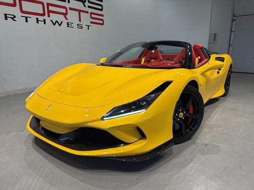 2021 Ferrari F8 Spider Base