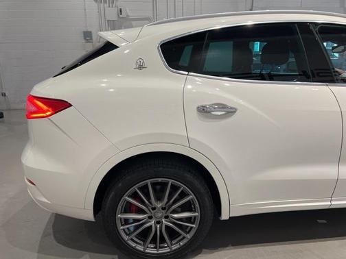 2019 Maserati Levante Base